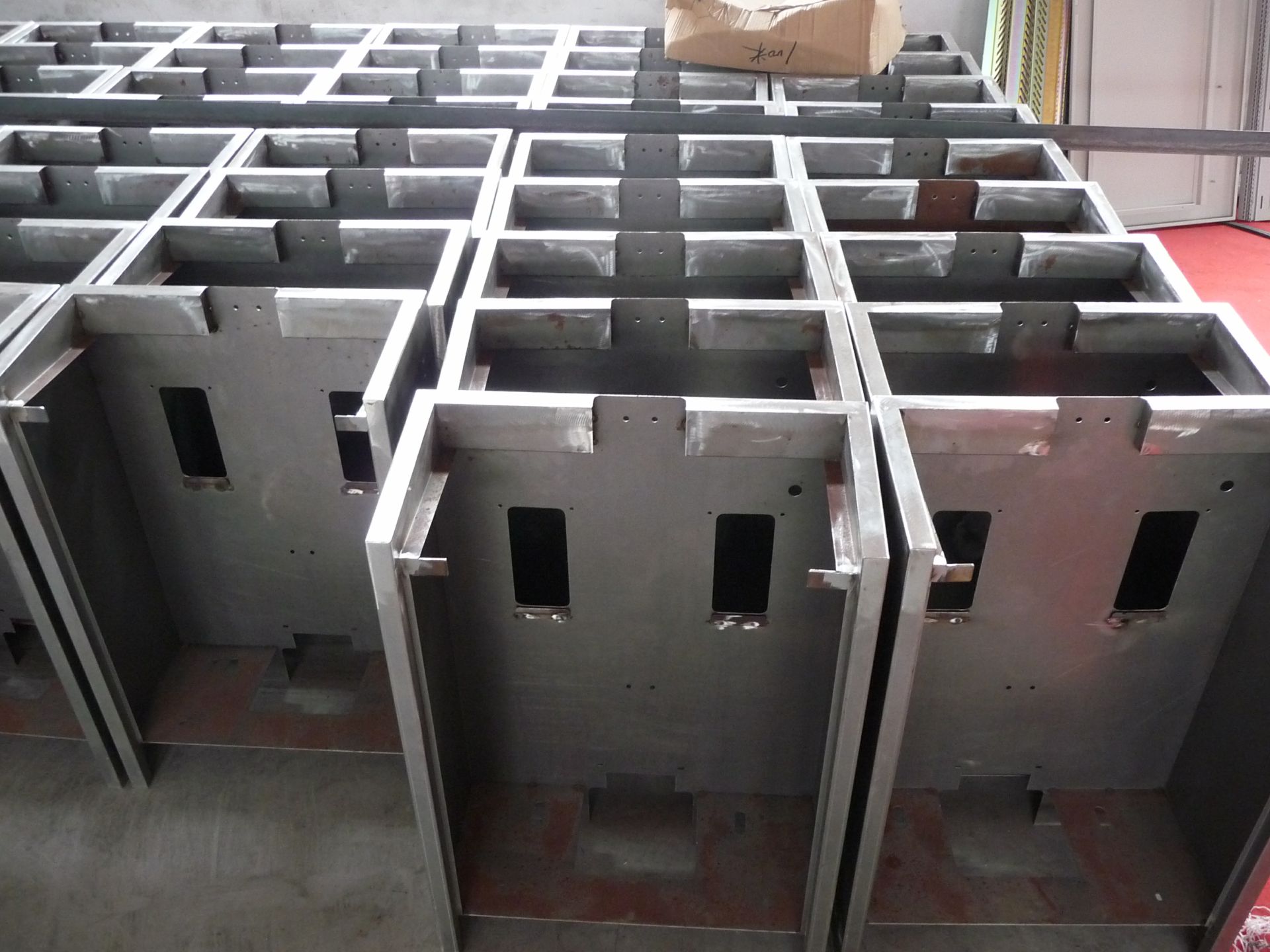 常见的钣金加工工艺-哈尔滨敬轩运动鞋类有限公司 常见的钣金加工工艺-哈尔滨敬轩运动鞋类有限公司